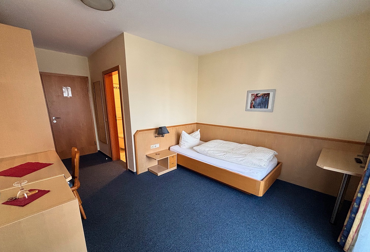 Gemütliches Einzelzimmer im Hotel Zum Ritter